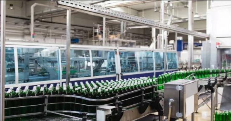 全自動(dòng)碼垛機(jī)器人可碼垛不同物料